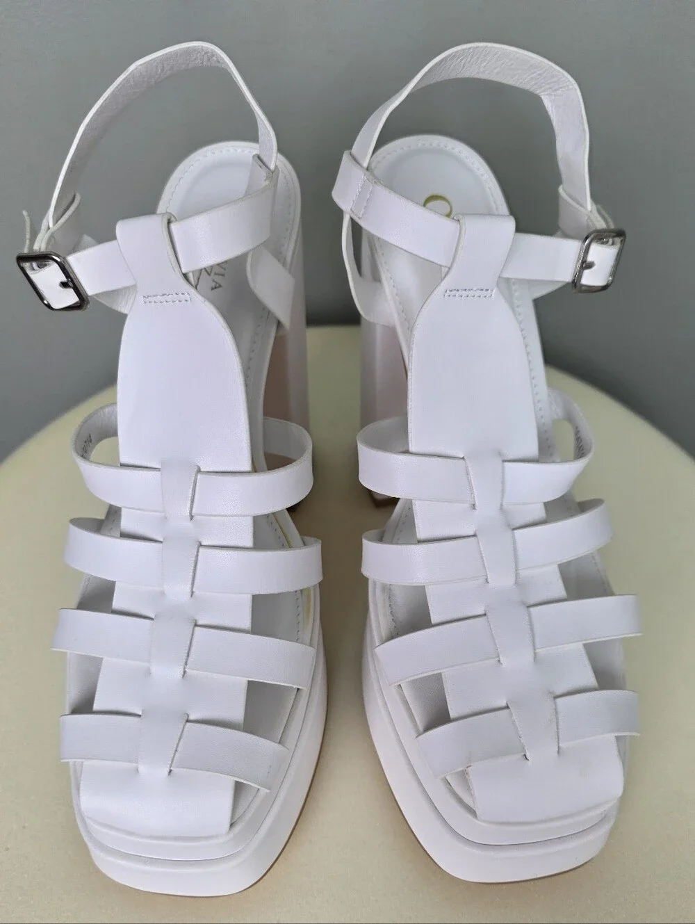 Olivia Jaymes White Cage Strappy Chunky Block Heel Platform Fisherman Sandal 7.5